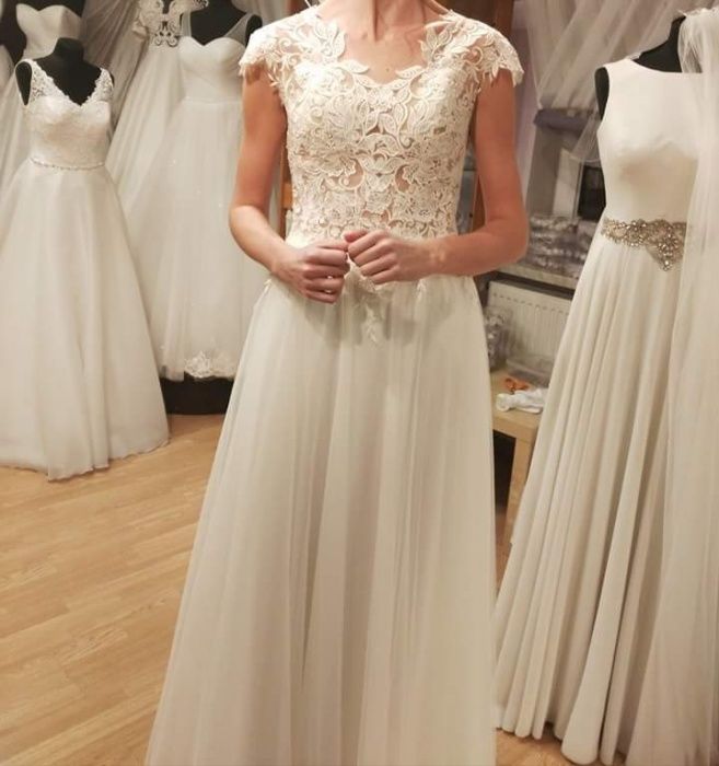 Rustykalna suknia ślubna na wzór Anny Kary