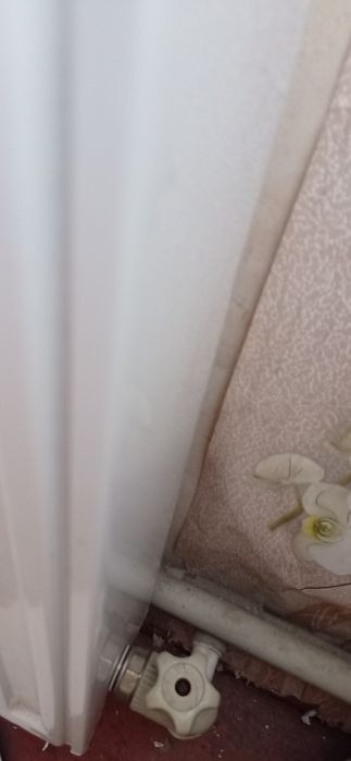 Продам сталеві б/у радіатори.