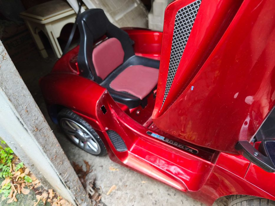 Дитячий електромобіль Kidsauto Ferrari LaFerrari style Red