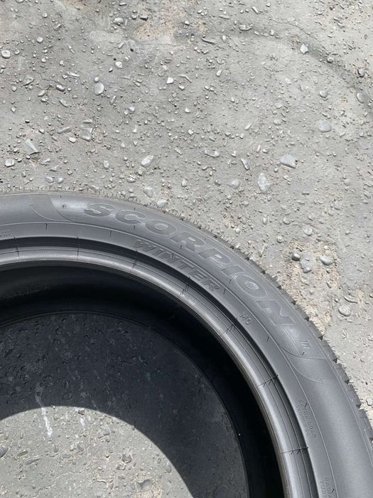 Шини нові 285/45 R22 пара Pirelli зима нові