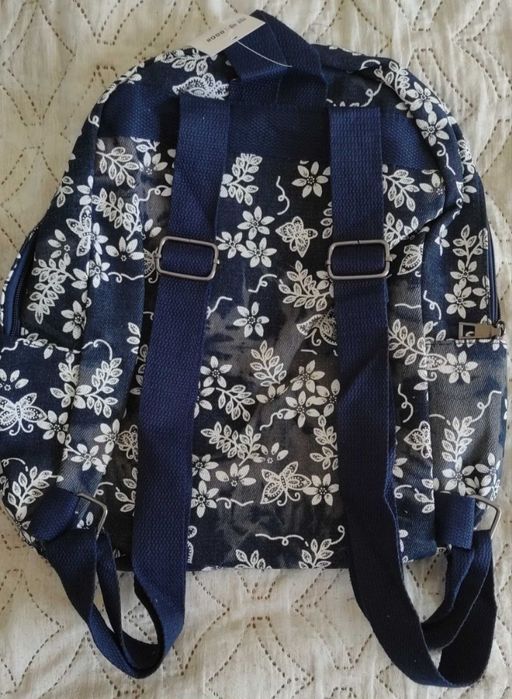 Школьный рюкзак для девочки