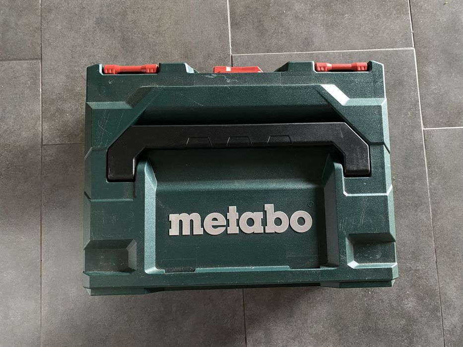 Caixa maquina Metabo