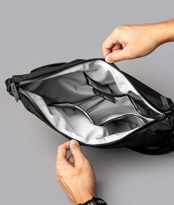 Сумка-слінг Alpaka Flow Satchel 4L Black