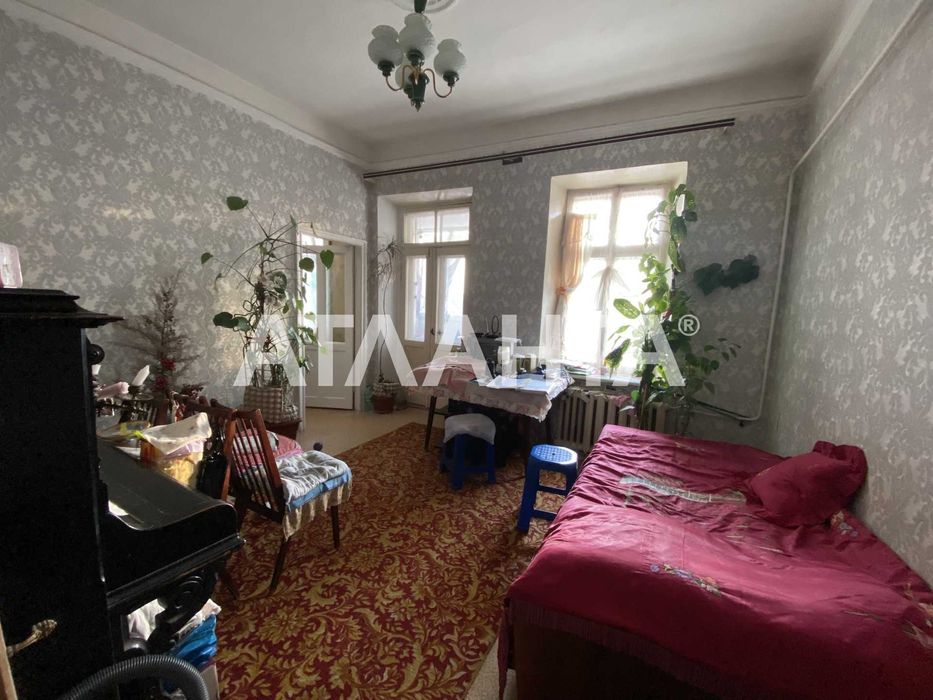 3комнатная квартира в кирпичном доме по ул. Болгарская!