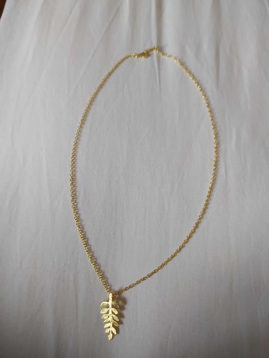Fio dourado, novo