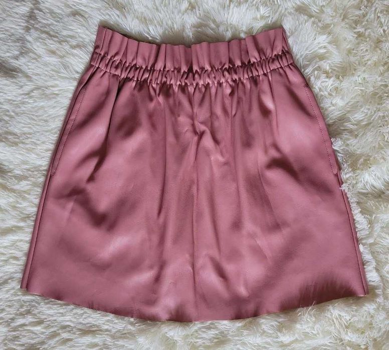 Спідниця рожева, чорна. Юбка