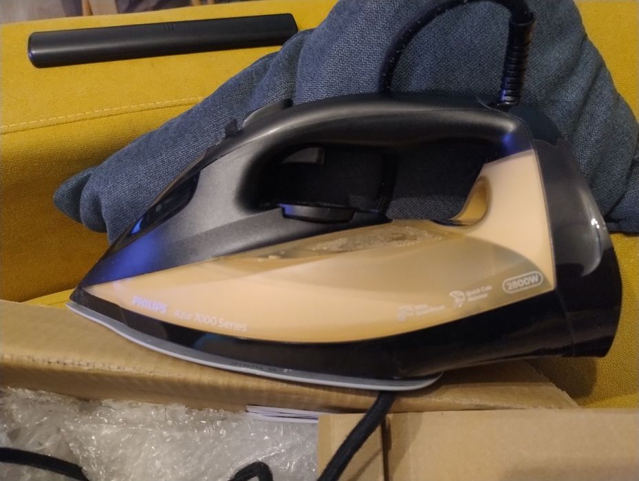 MOCNE ŻELAZKO PAROWE Philips DST7040/80 2800W STOPA SteamGlide Elite