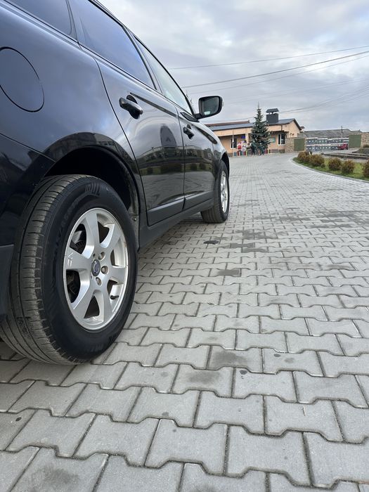 Продам VOLVO XC60