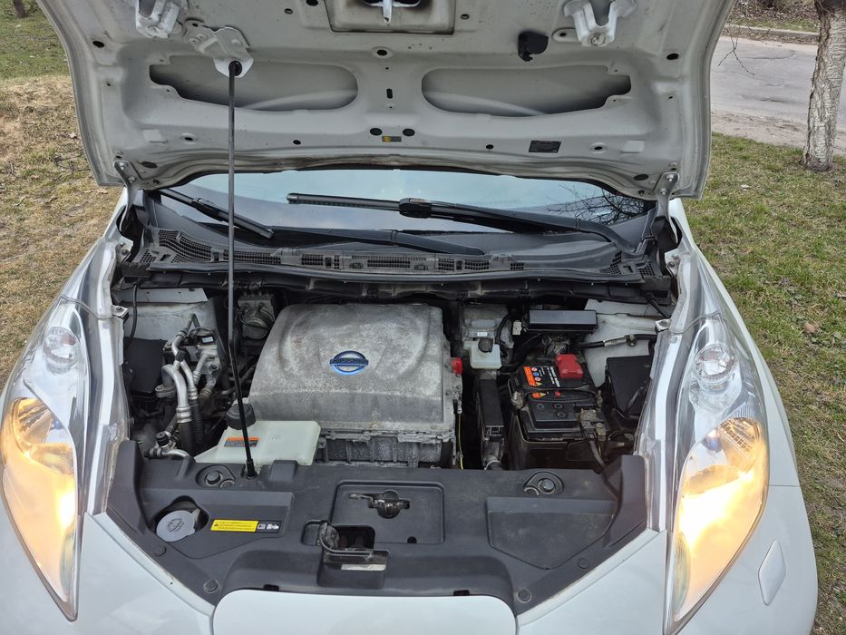 Продам  Nissan Leaf Zero Emission. Здоров'я батереї 100%