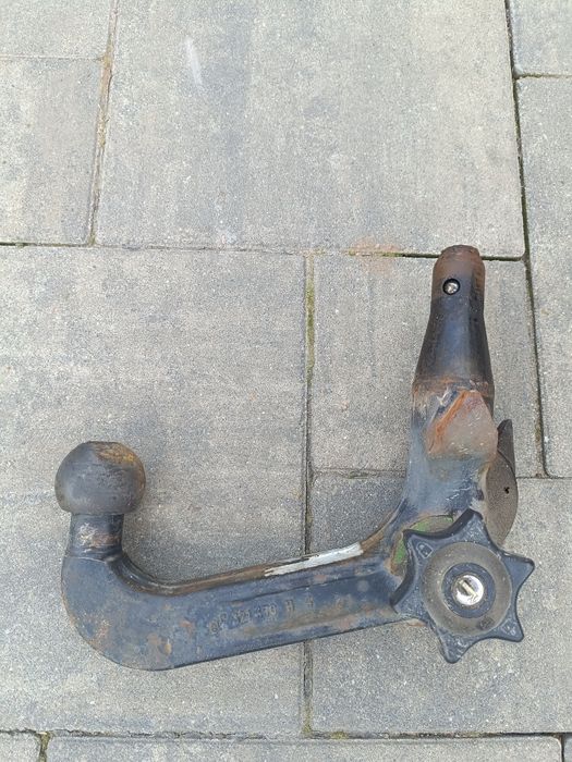 Sprzedam Hak do audi Q7