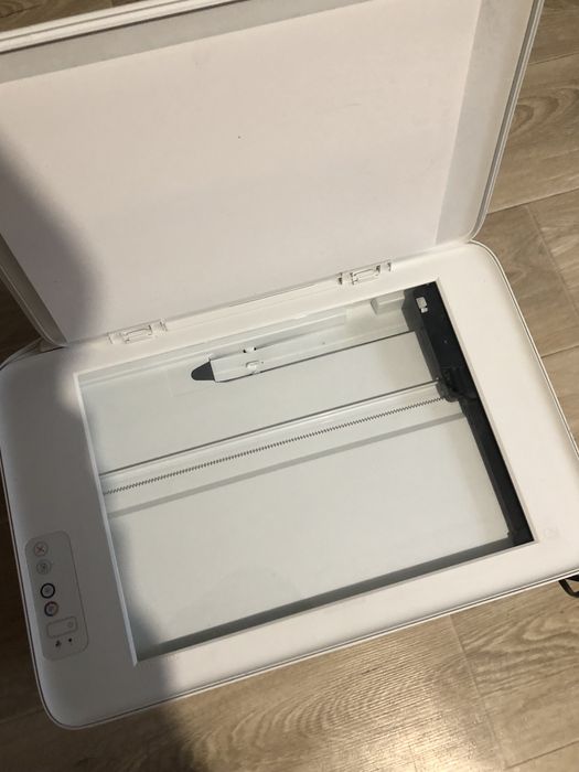 Принтер HP Deskjet 2320