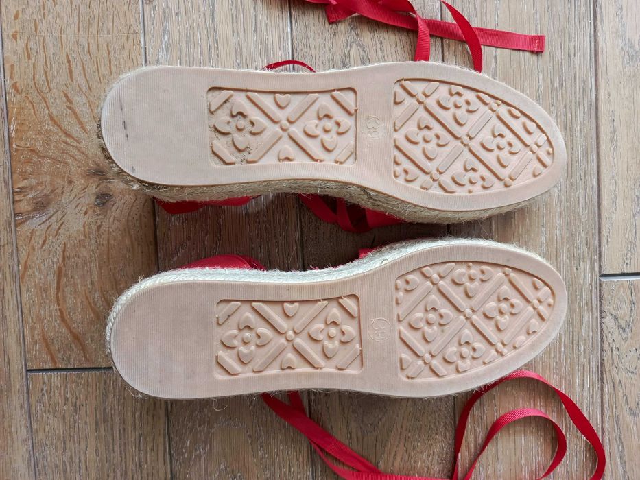 Sandały czerwone espadryle z wiązaniem na wstążkę Even&Odd 39