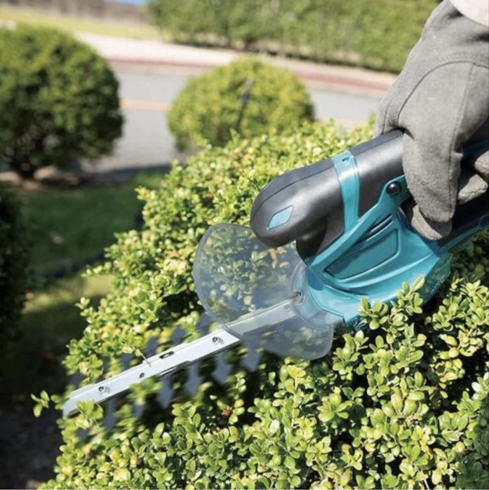 Аккумуляторные ножницы кусторез SAKUMA CUM 1221