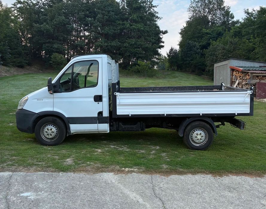 Iveco Daily 35C13 2.3 Diesel | 2011 | 191 000 km | Bezwypadkowy  IVECO DAILY 35C13 2.3 Diesel | 2011 | 191 000 km | Bezwypadkowy