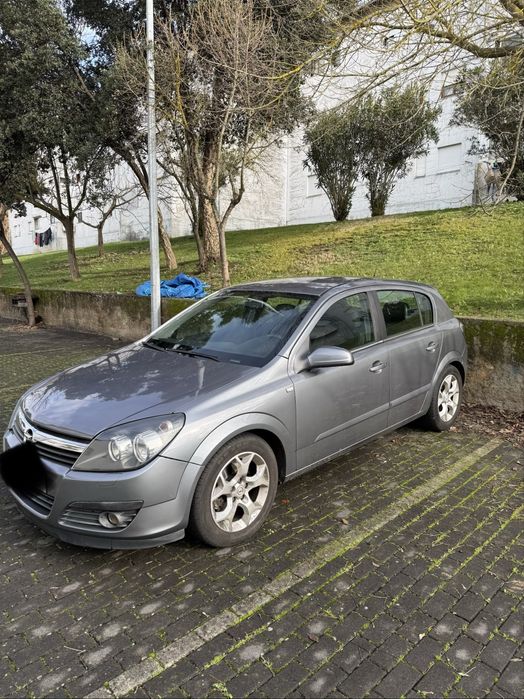 Opel Astra H Cosmos