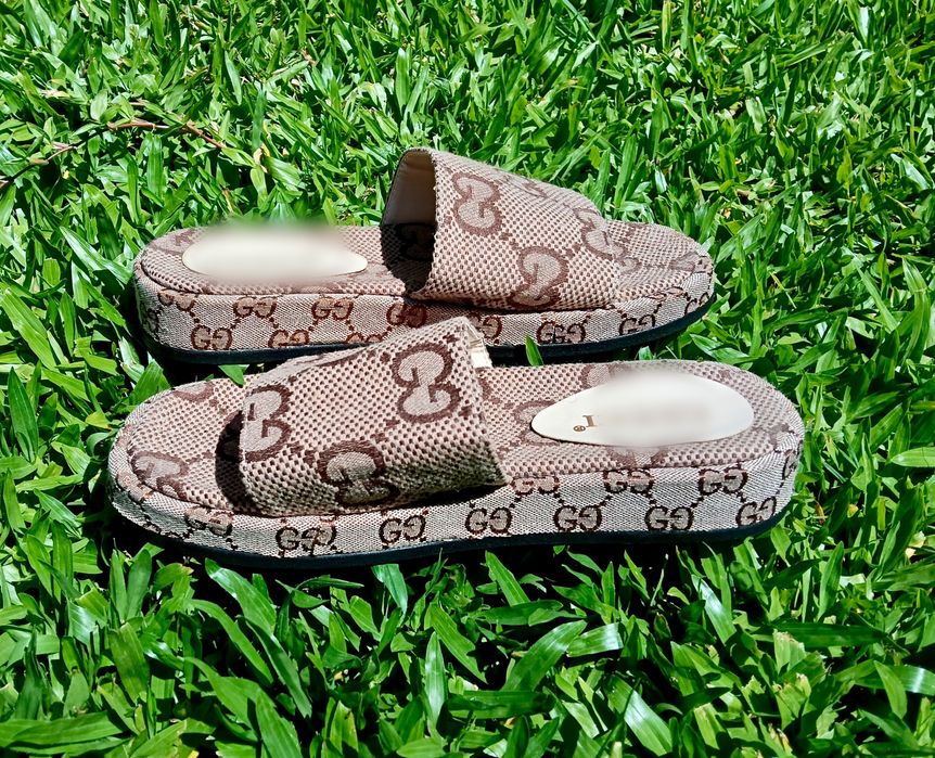 Sandálias / Mules Logótipadas Local, Muitíssimo Confortáveis, Bonitas