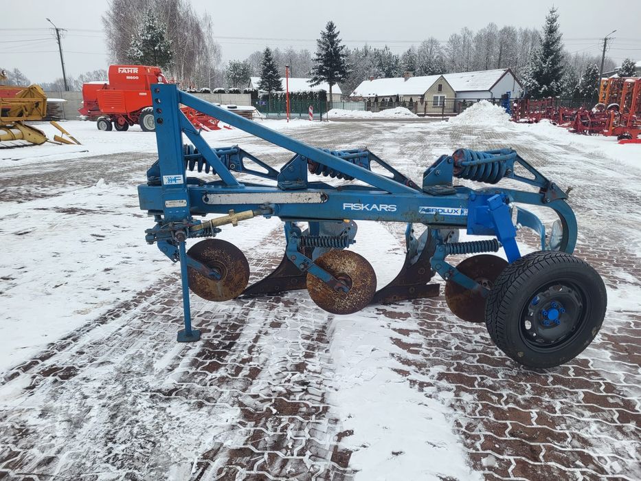 Plugi trzy skibowe Agrolux Overum