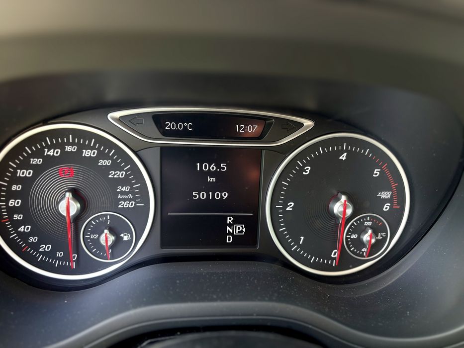 Mercedes-Benz Klasa B 220 d OM651 7G-DCT  AMG Line 50.000 km (!)