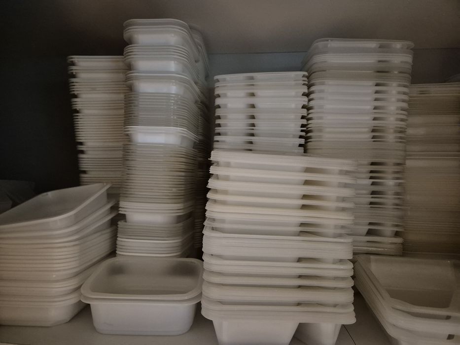 Pudelka uzywane po cateringu