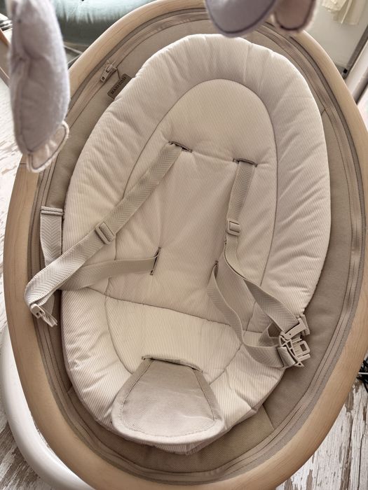 Baby swing chair maxi-cosi. Espreguiçadeira elétrica Cassia