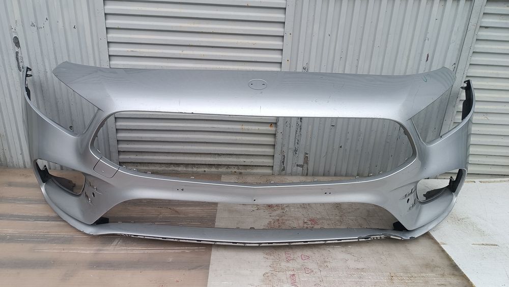 Vendo parachoque de frente Mercedes Benz W 177 AMG ano 2018/21