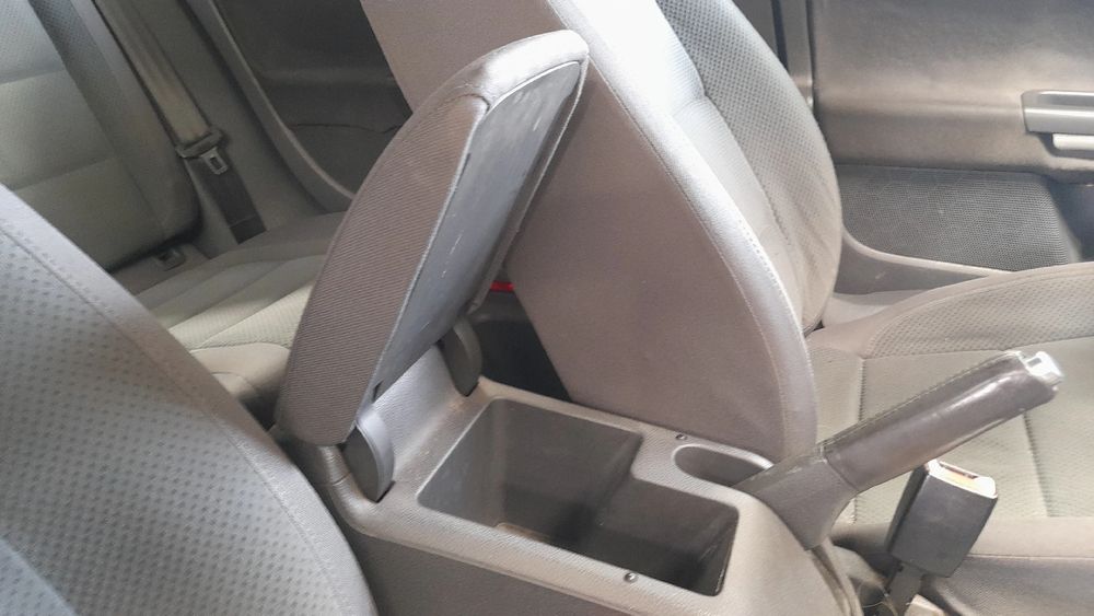 Apoio de braço VOLKSWAGEN Golf V (1K1)