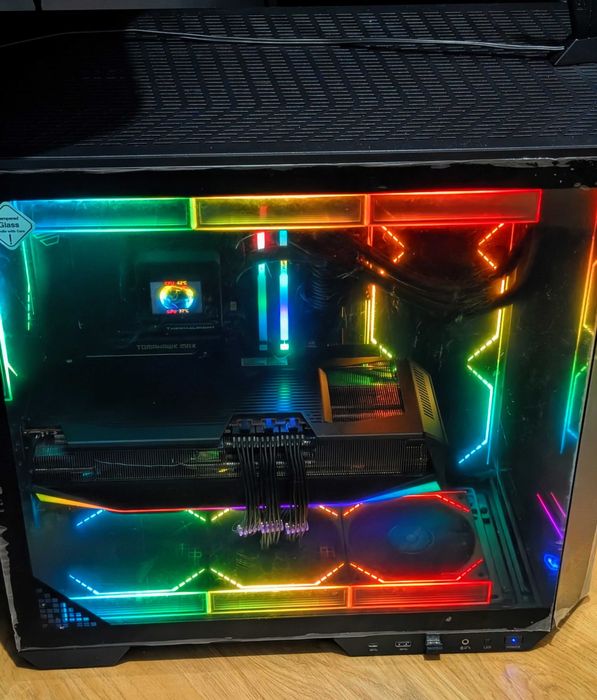 *NEW* 9800x3D/16GB 9070XT/32GB DDR5-6000/2TBGen4/1000WGold ATX 3.1