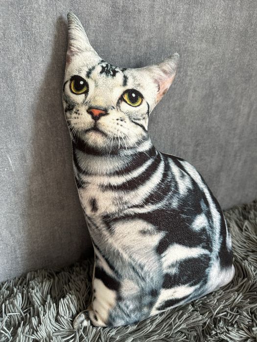 Подушка-іграшка у вигляді котика 40см