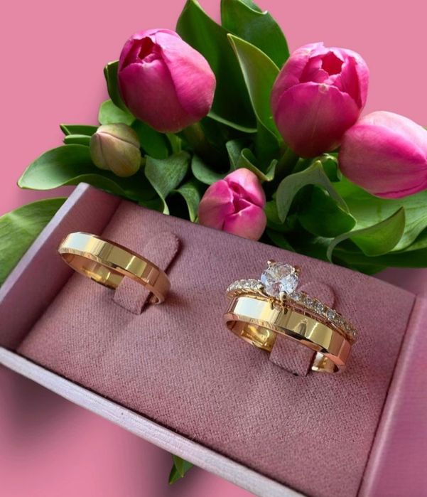 Para fazowanych złotych OBRĄCZEK ślubnych