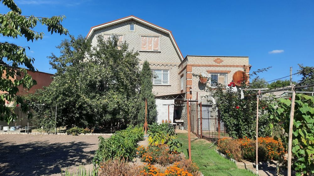 Продаж приватного будинку