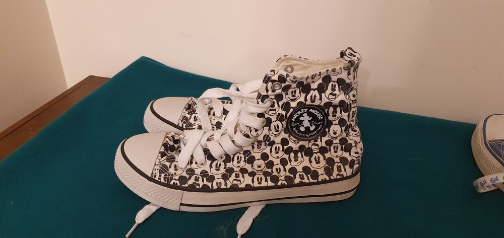 Sapatilha bota Mickey