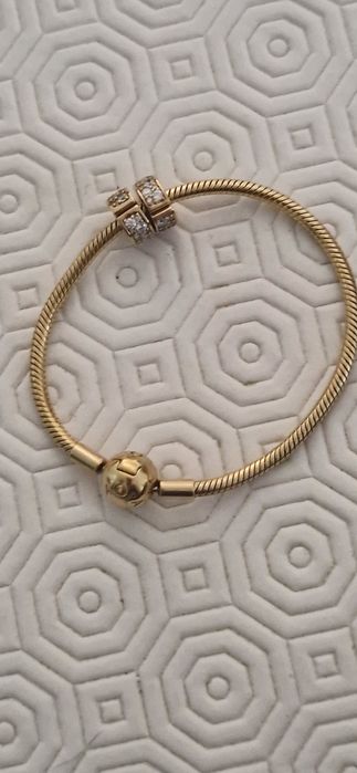 Vendo  pulseiras Pandora