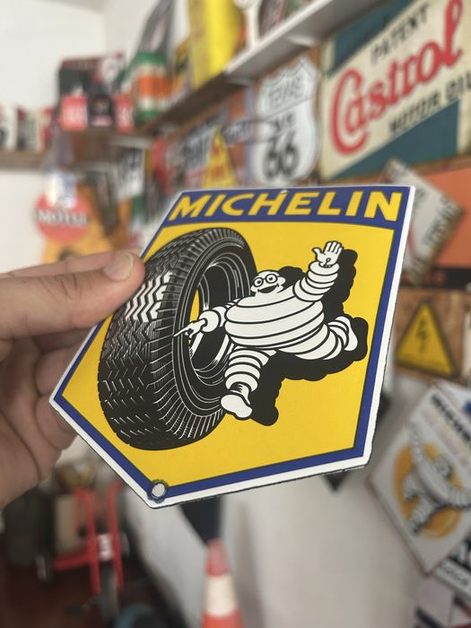 Placa esmaltada Michelin