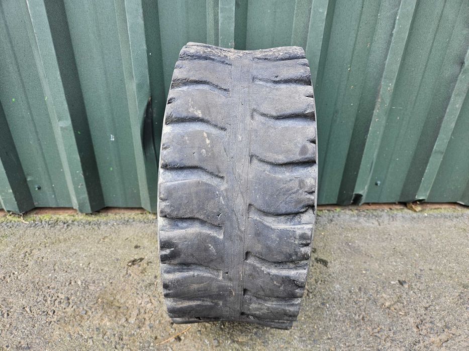 Opona Solideal 23 x 9 - R 10 NHS 225/75-10 Ecomatic 23x9-10