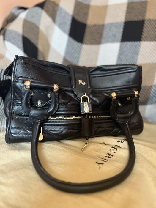 Сумка Burbbery Manor чорної квілтованої шкіри, золота фурнітура