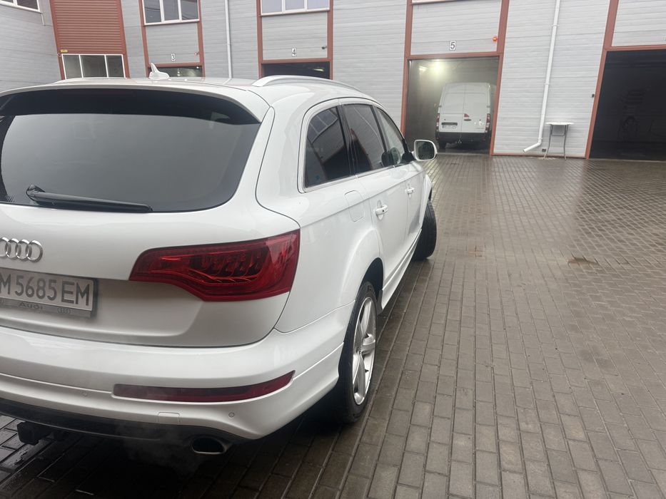 Audi Q7 3.0 бензин 2012р