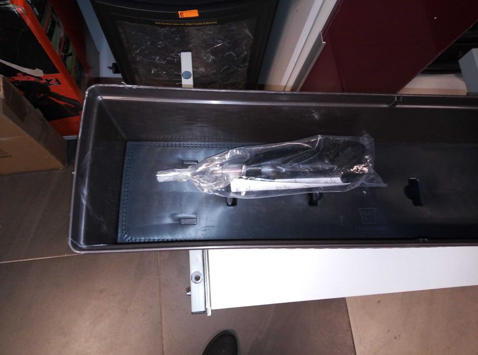 Doniczka balkonowa z systemem samo nawadniania 75cm EMSA