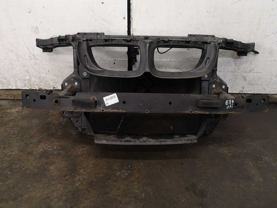 Pas przedni belka wzmocnienie kierownica powietrza bmw 1 E87 E81 2004-2011 KOMPLETNY