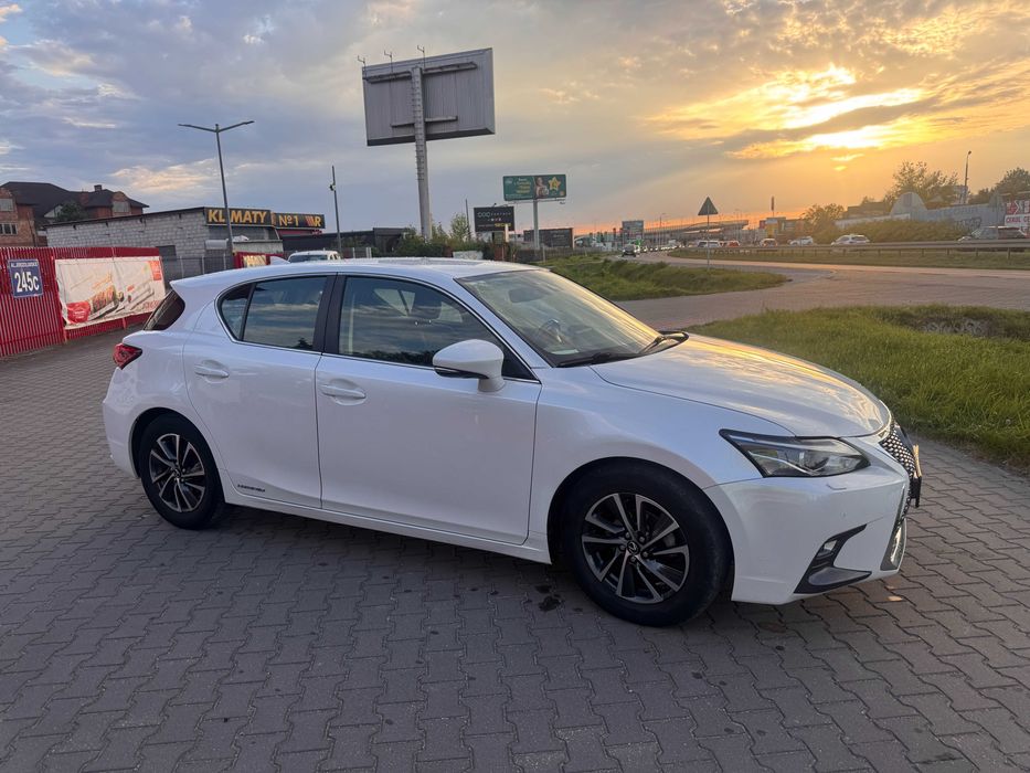 Lexus CT 200h 1.8 Hybrid