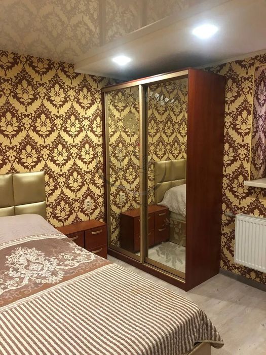 Здам 2 кімнатну квартиру (таунхаус), м. Холодна гора,