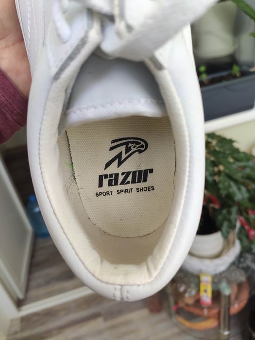 Razor кожаные женские кроссовки