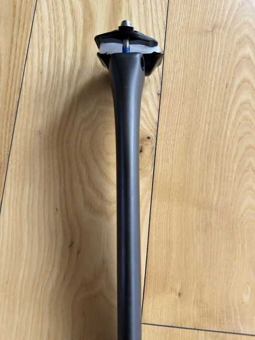 Sztyca karbon Specialized S-WORKS TARMAC SL8 Carbon Post 300 MM X 15 MM