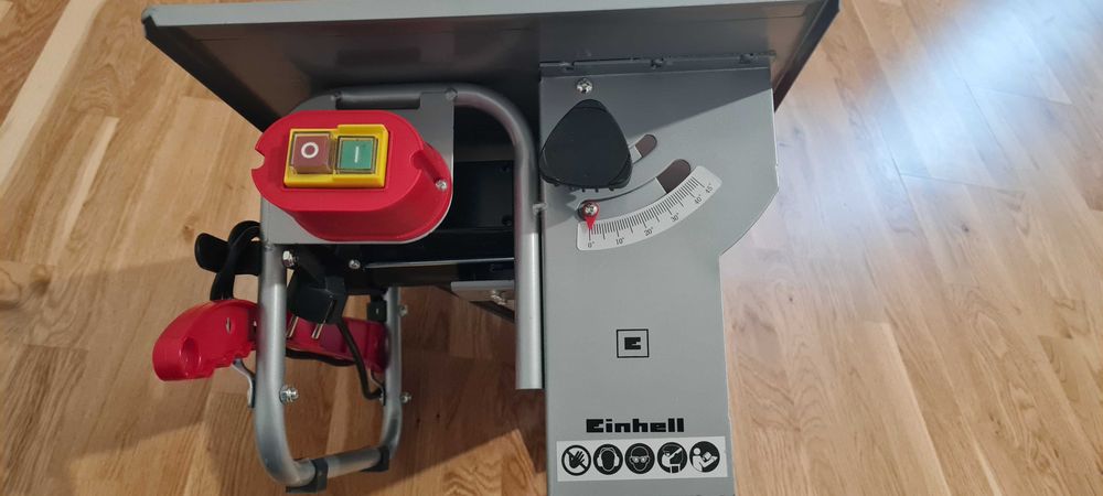 Циркулярная пила Einhell TC-TS 820