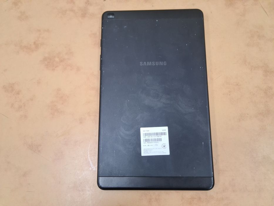 Samsung Galaxy Tab A8. 2Гб ОЗУ 32Гб. 4G звонящий.2 динамика. АКБ 5100.