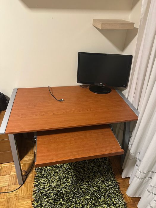 Secretaria 1,2 de comprimento, 70 cm de largura