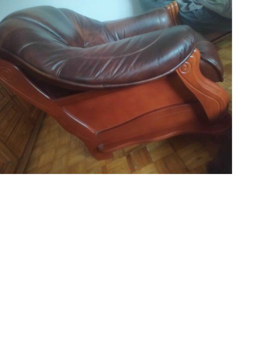 skórzany brązowy fotel