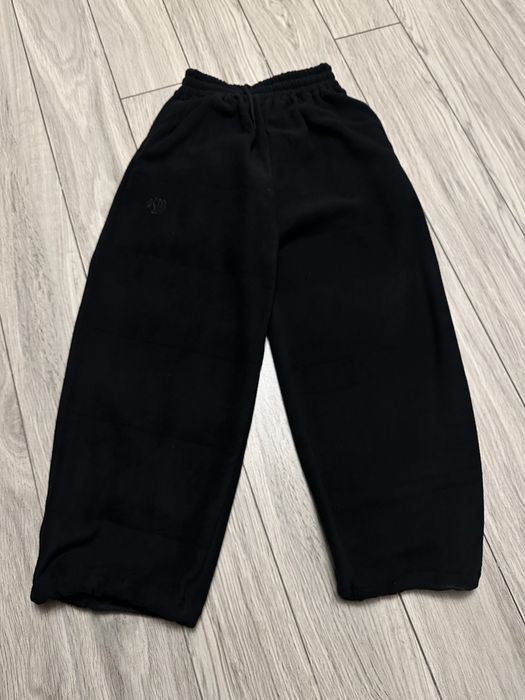 костюм українського бренду