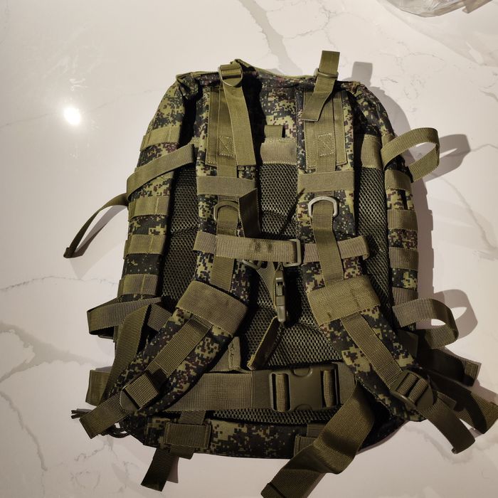 Mochila 45 L camuflada64752044372739124