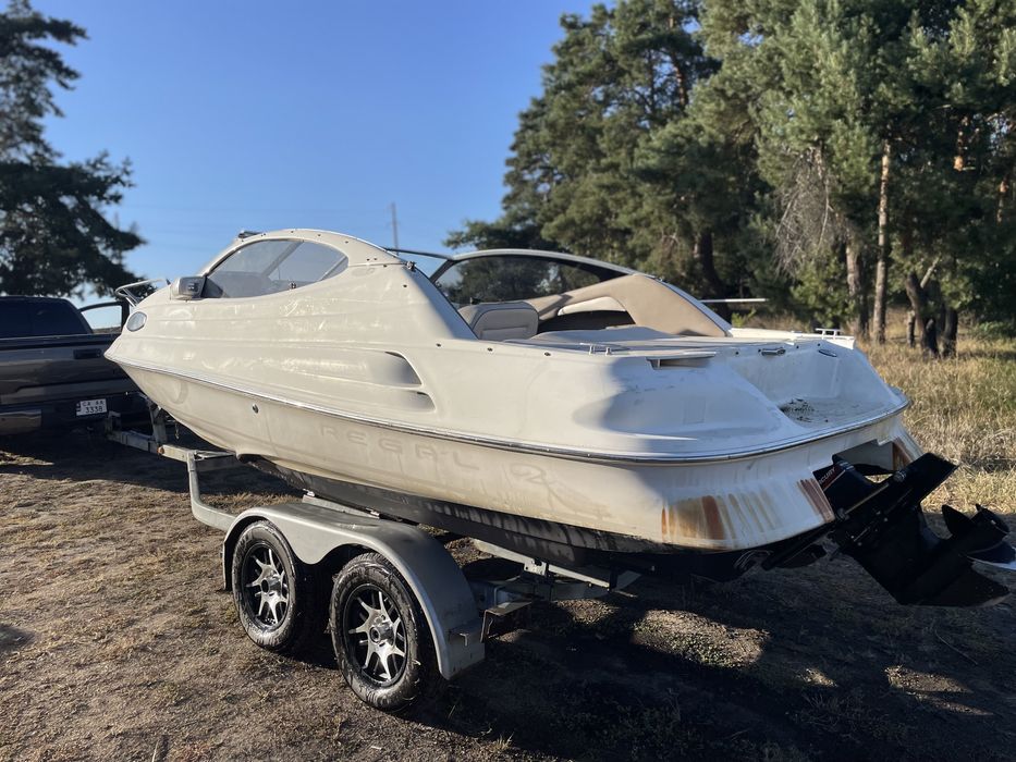 Продам Яхту REGAL 2250