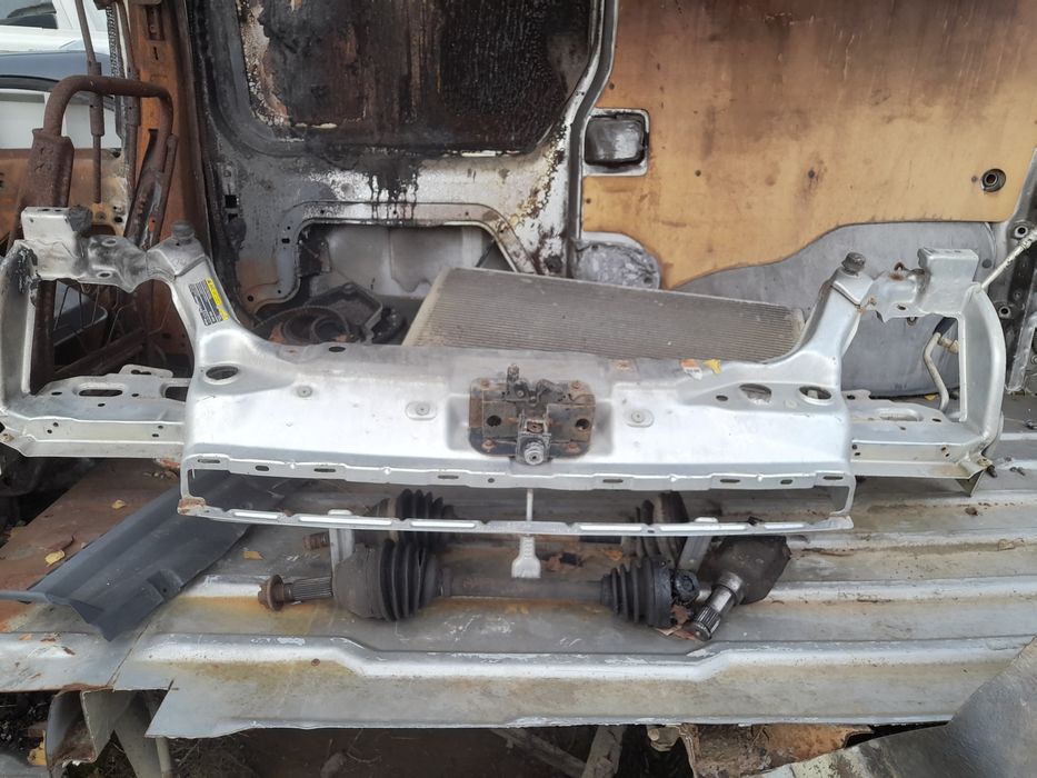 Четверть форд конект